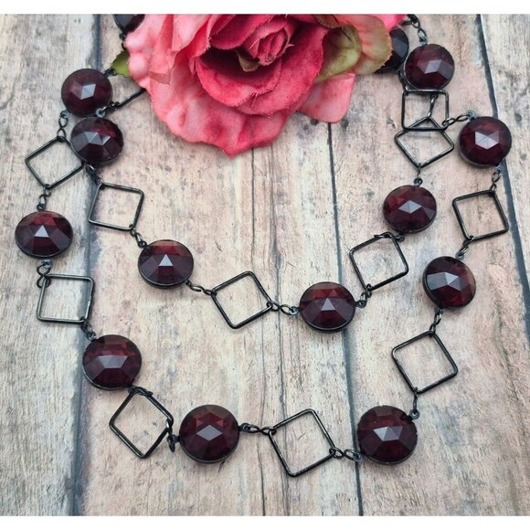 Black Metal Link Chain Dark Deep Red Round Beads Long 36" Necklace Pull Over - Picture 1 of 6